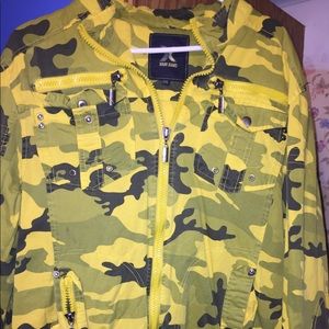 Yellow coma X-ray Jeans jacket